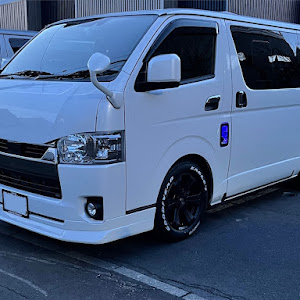 ハイエースバン GDH206V