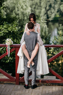 Fotografo di matrimoni Roman Kostyuchenko (ramonik). Foto del 17 settembre 2021