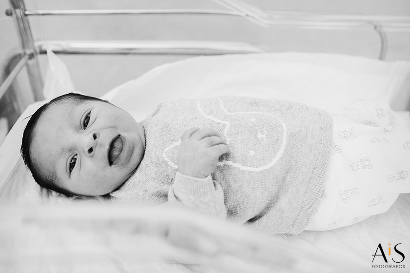 Newborn, fotos de bebe en hospital