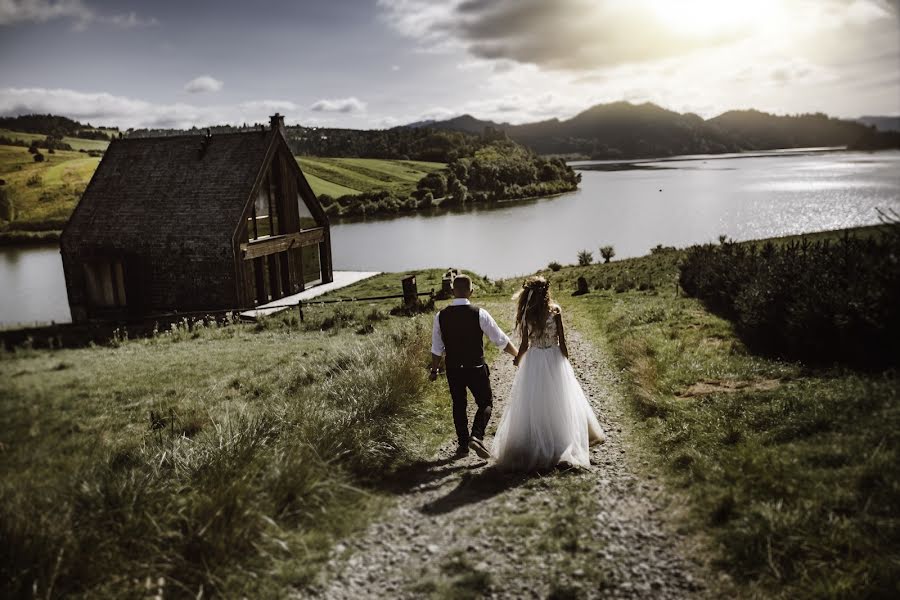 Fotografo di matrimoni Paweł Kowalewski (kowalewski). Foto del 18 settembre 2020