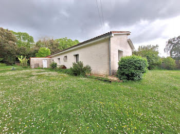 maison à Saint-Romain-de-Benet (17)