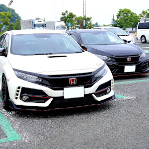 シビック FK7