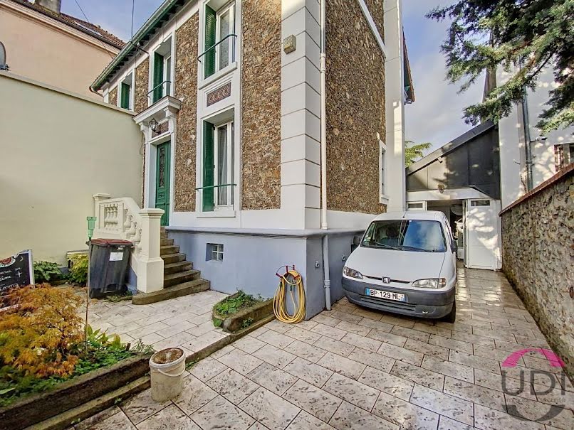 Vente maison 6 pièces 152 m² à Corbeil-Essonnes (91100), 495 000 €