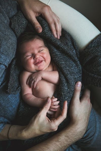 Jurufoto perkahwinan Denis Persenen (krugozor). Foto pada 3 Februari