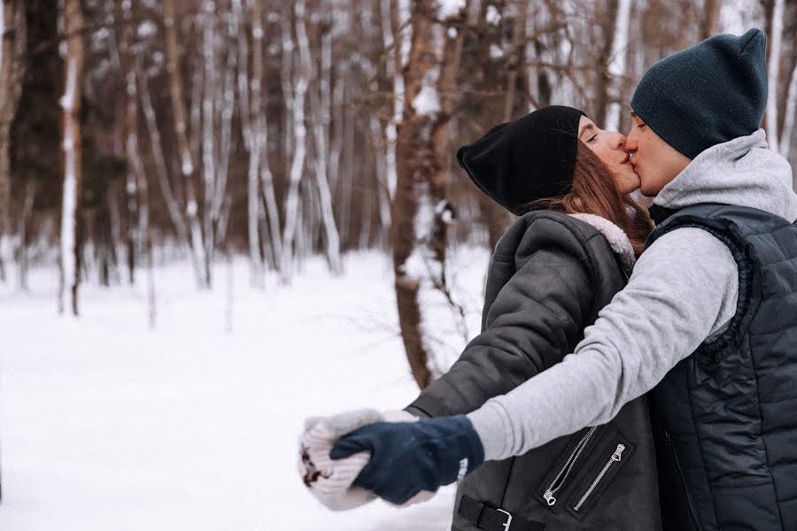 Wedding photographer Marina Tolkacheva (tolkacheva). Photo of 3 February 2021