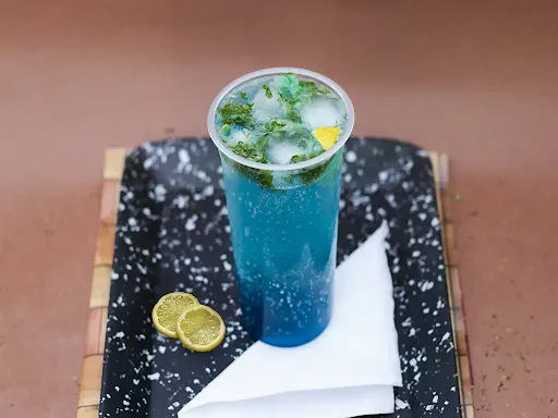 Blue Lagoon Mocktail