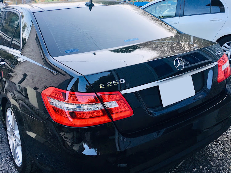 Eクラス セダンのダッフィー・北海道・車中泊・サンルーフ・桜に関するカスタム事例の投稿画像2枚目