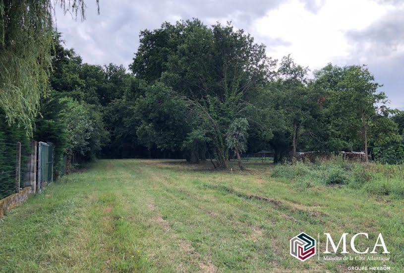  Vente Terrain à bâtir - 1 167m² à Vertheuil (33180) 