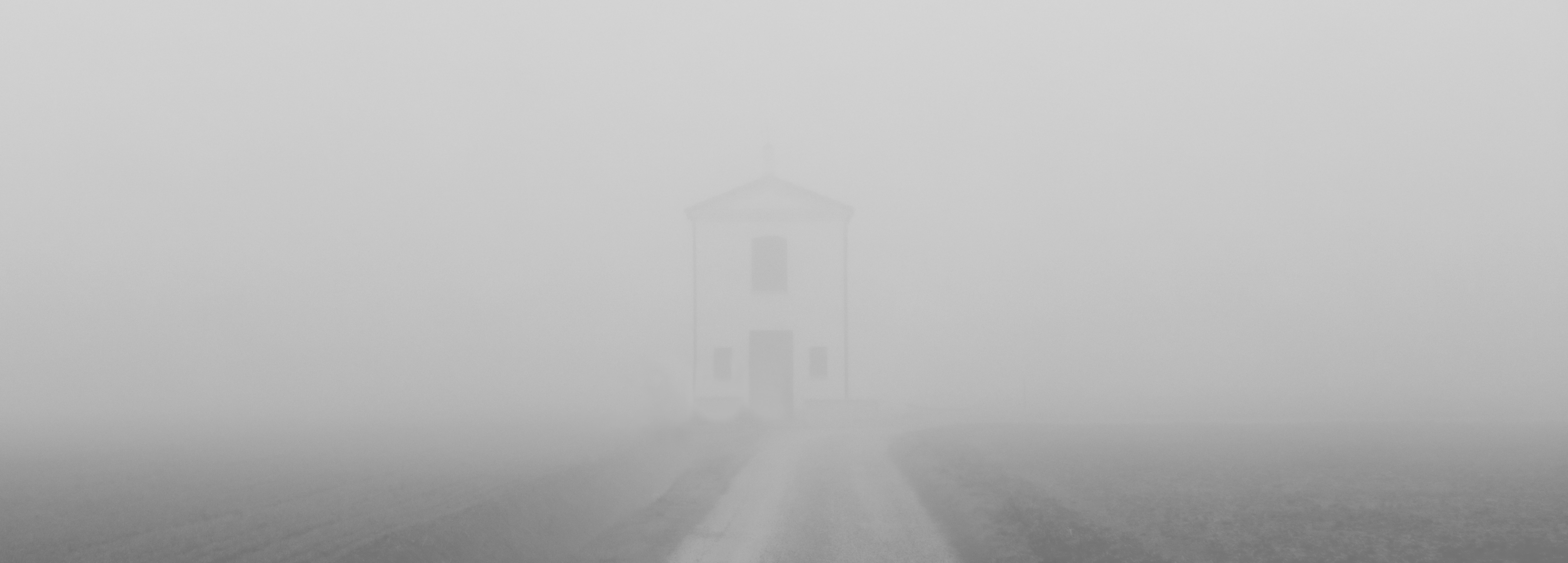 nella nebbia di NicoGovoni