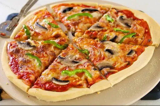 Mushroom Onion Pizza