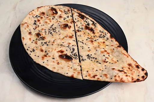 Paneer Crispy Naan