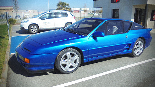 renault alpine a610 véhicule de prestige