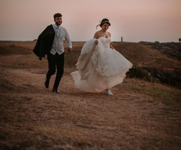 Fotografo di matrimoni Valentina Startari (valentinastart). Foto del 3 maggio 2023