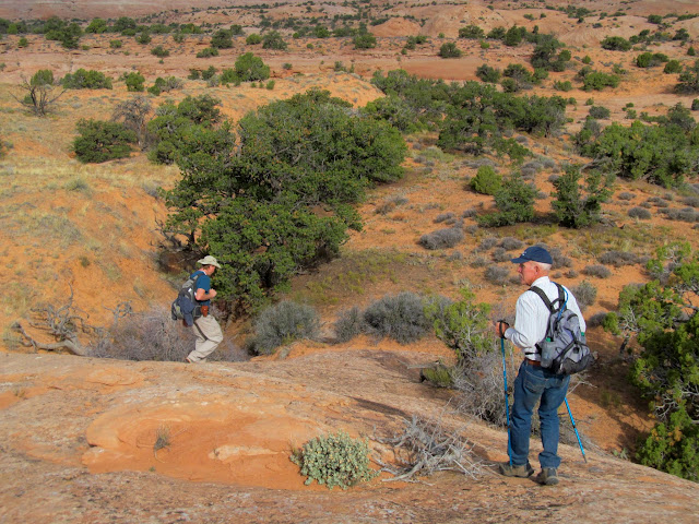 Hiking into the canyon