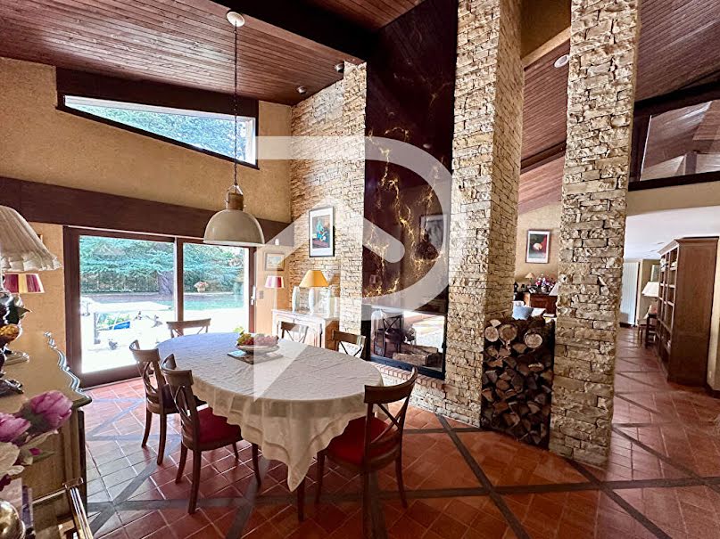 Vente villa 8 pièces 290 m² à Mussidan (24400), 550 000 €