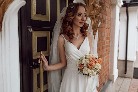 Fotógrafo de casamento Olga Kharlashina (cuhina). Foto de 18 de janeiro 2023