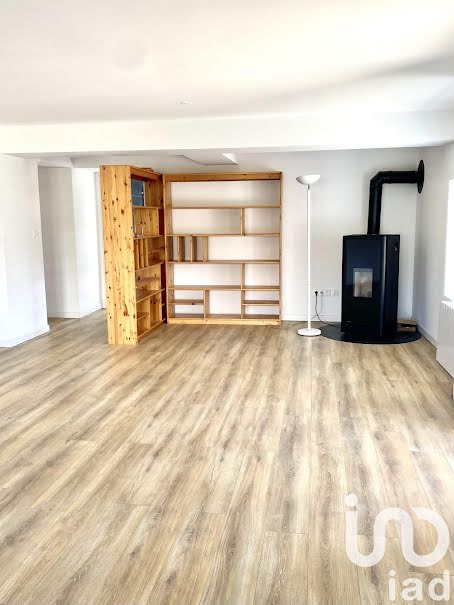 Vente duplex 4 pièces 102 m² à Buc (90800), 220 000 €