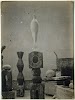 Constantin Brancusi<br />
Ateliergezicht met Maïastra, 1917<br />
gelatinezilverdruk, 23,9 x 17,8 cm<br />
Collectie Centre Pompidou, MNAM-CCI, Parijs. © 2013 c/o Pictoright Amsterdam