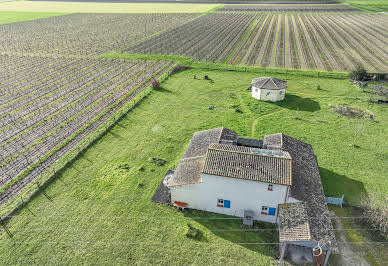 Maison avec terrasse 14