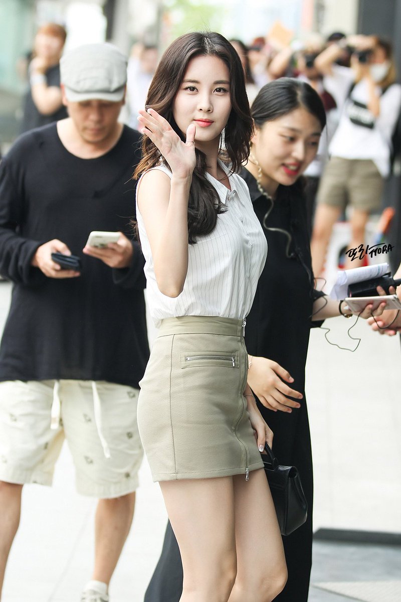 seohyun casual 2