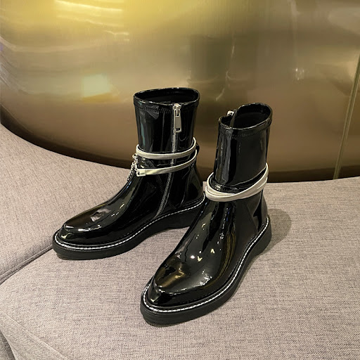Title 7, Black Patent Leather Pointed Toe Martin Boots f...