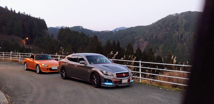 フーガの栃木県から高知へ初日の出ツアーの帰りに寄ってくれた・S2000のFUMI君・大神神社⛩️参拝・彩華ラーメン🍜🍥・伊勢街道をランデブーに関するカスタム事例の投稿画像11枚目