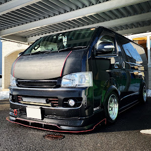 ハイエースバン KDH205V