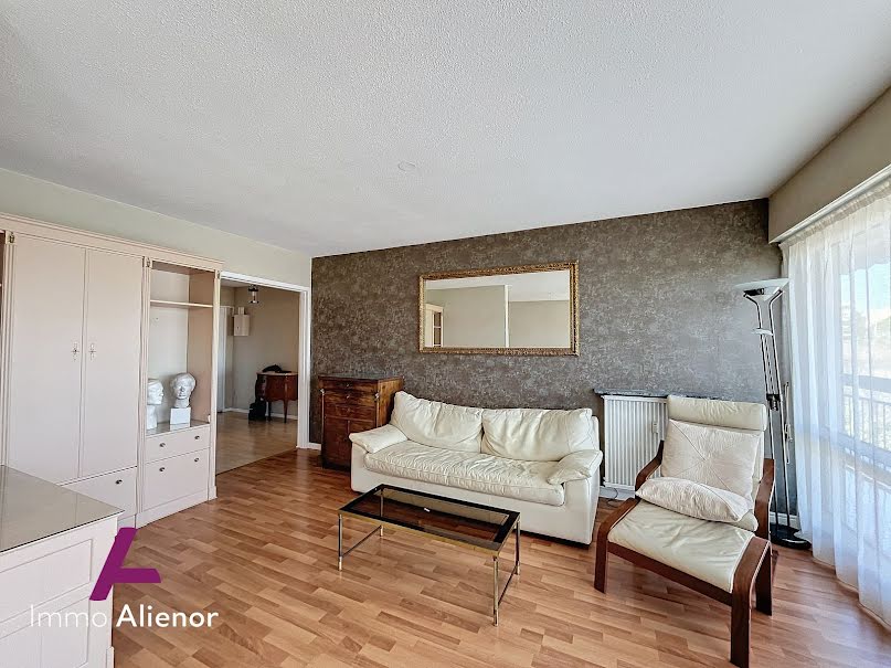 Vente appartement 4 pièces 83 m² à Blanquefort (33290), 274 000 €