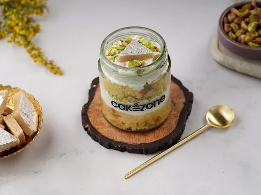 Kaju Katli Mawa Mini Jar Cake