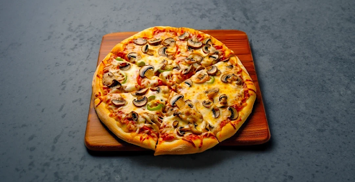 Signature Vegetarian Deluxe Pizza