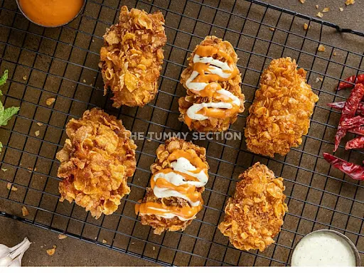 Crunchy Chicken Momos
