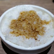 肉多多火鍋