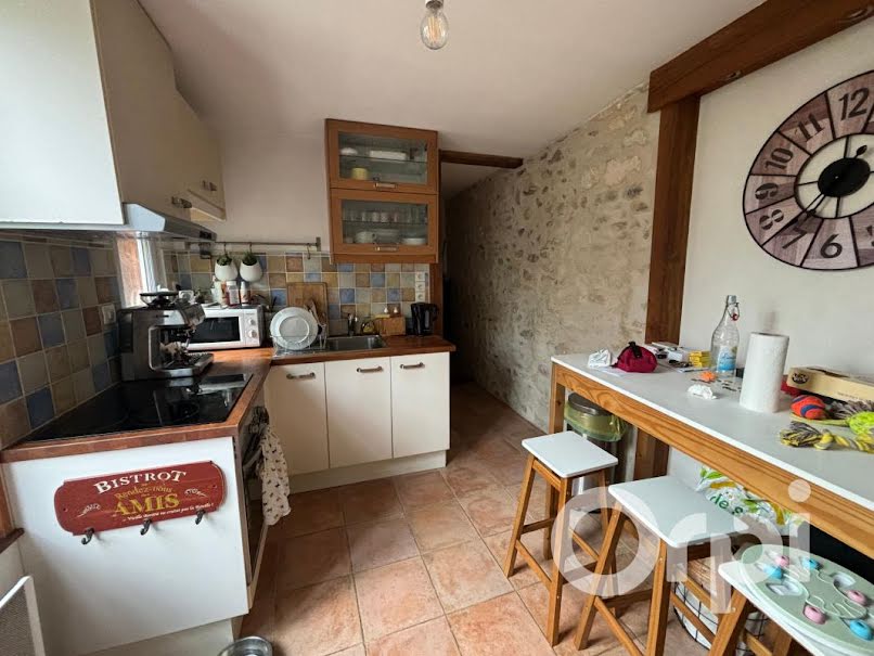 Location meublée appartement 2 pièces 33 m² à Senlis (60300), 690 €