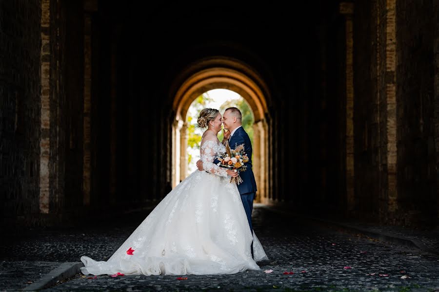 Fotógrafo de casamento Balázs Andráskó (andrsk). Foto de 16 de dezembro 2023