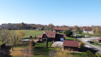 maison à Louhans (71)