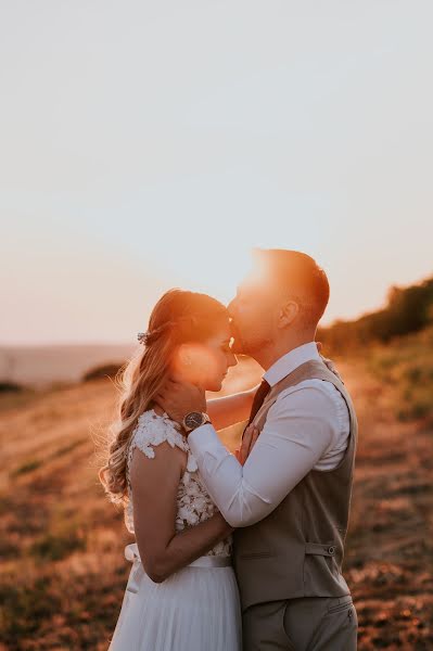 Fotógrafo de bodas Beatrie Moraru (malomfokusz). Foto del 30 de abril