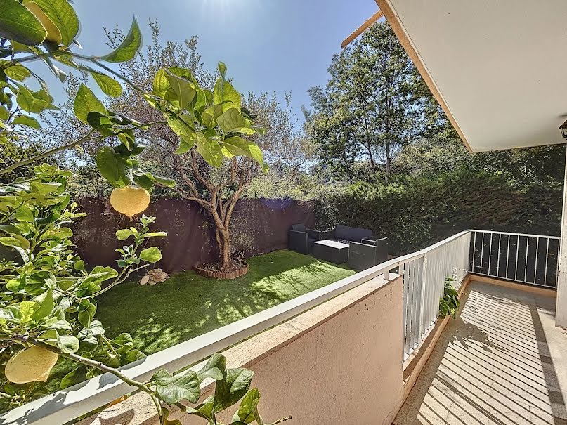 Vente appartement 3 pièces 57 m² à Cannes (06400), 350 000 €