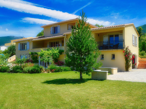 Villa with terrace 2
