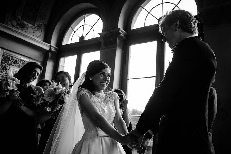 Fotógrafo de casamento Alexander Ziegler (spreeliebe). Foto de 9 de janeiro 2018