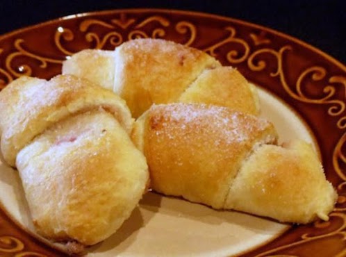 Raspberry Honey-Walnut Crescent Rolls