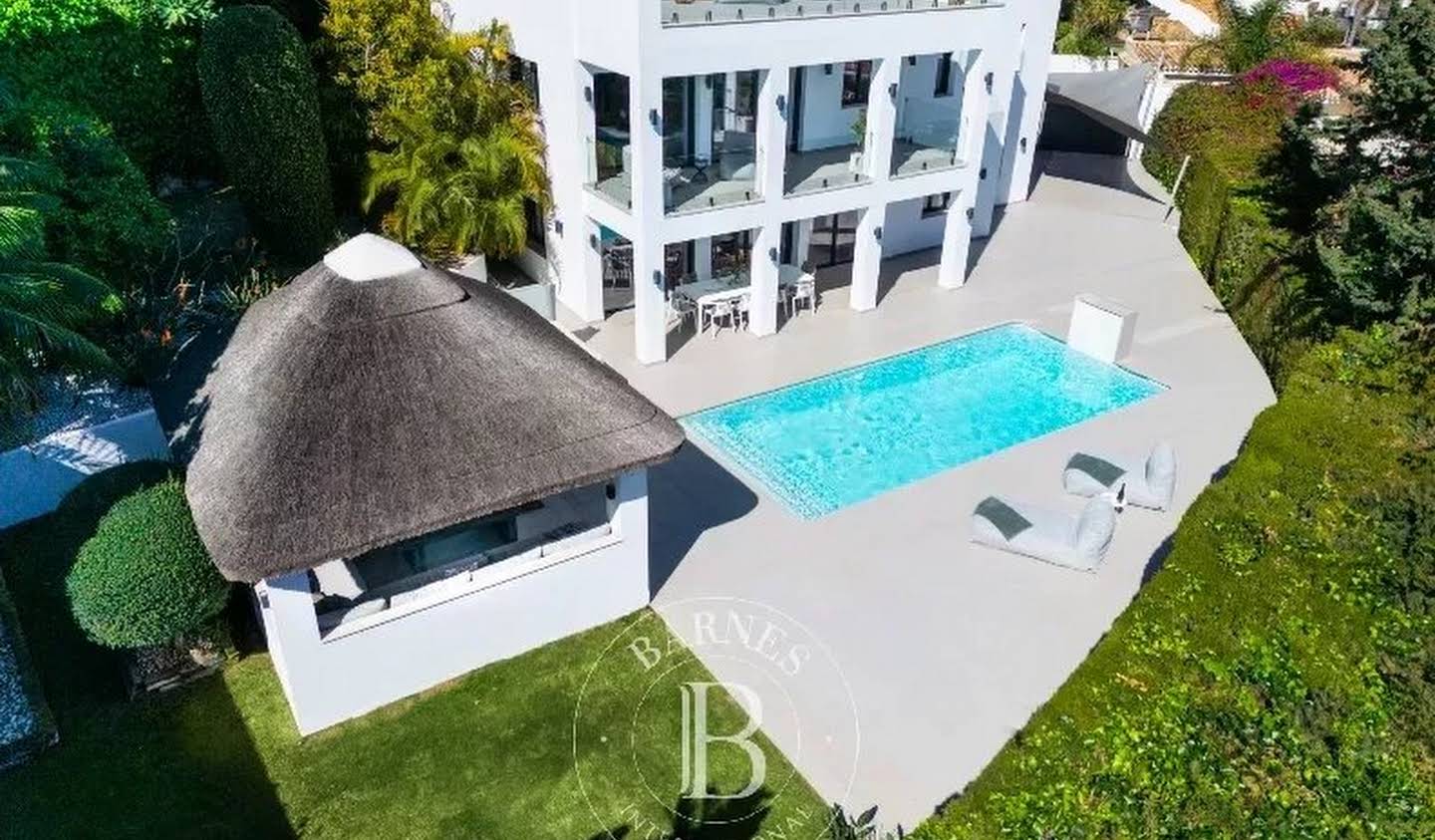 Villa avec piscine et terrasse Nueva Andalucia