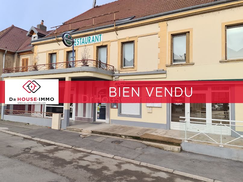 Vente locaux professionnels 5 pièces 172 m² à L'Isle-sur-le-Doubs (25250), 22 000 €