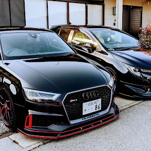 RS3 セダン