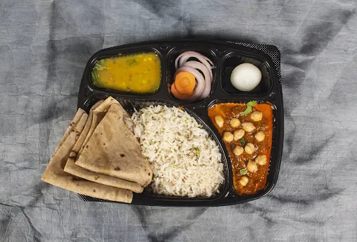 Punjabi Chole Masala Deluxe Thali