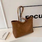 No Pendant Brown