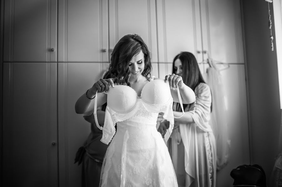 結婚式の写真家Marios Kourouniotis (marioskourounio)。2018 1月30日の写真