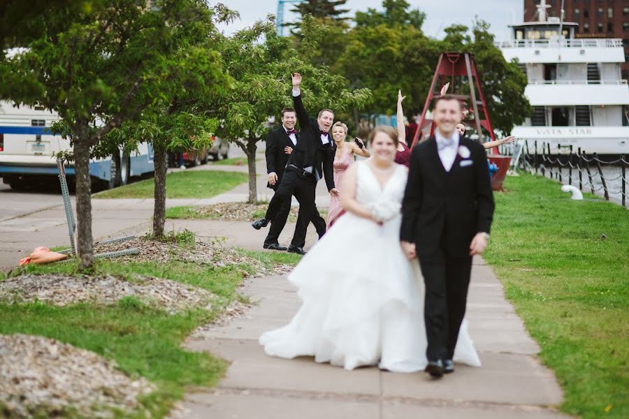 Fotograf ślubny Max Caven (maxcaven). Zdjęcie z 8 września 2019