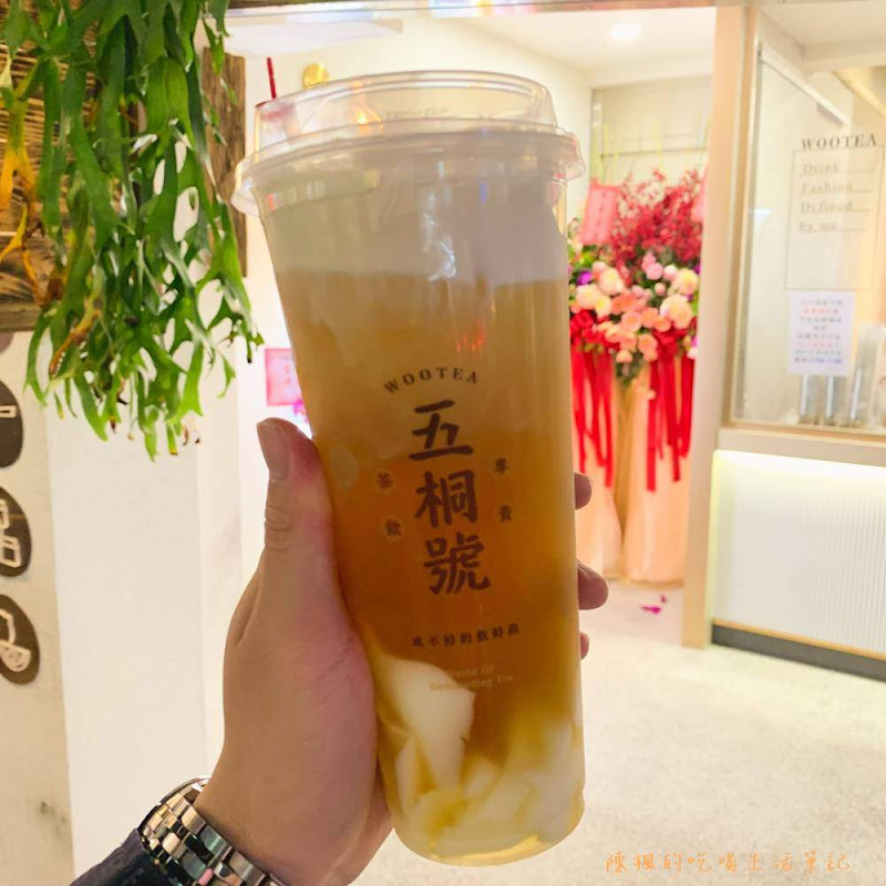 五桐號 市府店。茶香濃郁五桐茶。加杏仁凍非常搭。精選推薦必點。捷運市府站美食