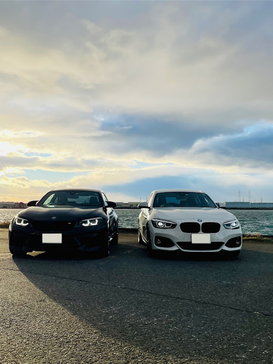 M2 クーペのM2c愛車紹介🙆・ともちんさんとコラボ〜💕続編🙆・レゴランド🎼めっちゃ映えスポット✨✨💯・BMWベア❣️可愛い😃・日帰りランチ🍽️美味しい〜😃🤣😎に関するカスタム事例の投稿画像1枚目