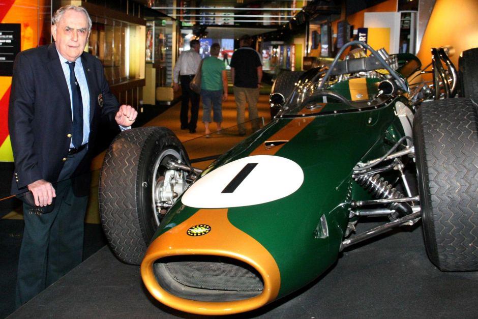 C:\Users\Valerio\Desktop\Sir Jack Brabham stands next to his Repco Brabham BT19 when it was on display at the National Sport Museum at the MCG, January 2010..jpg